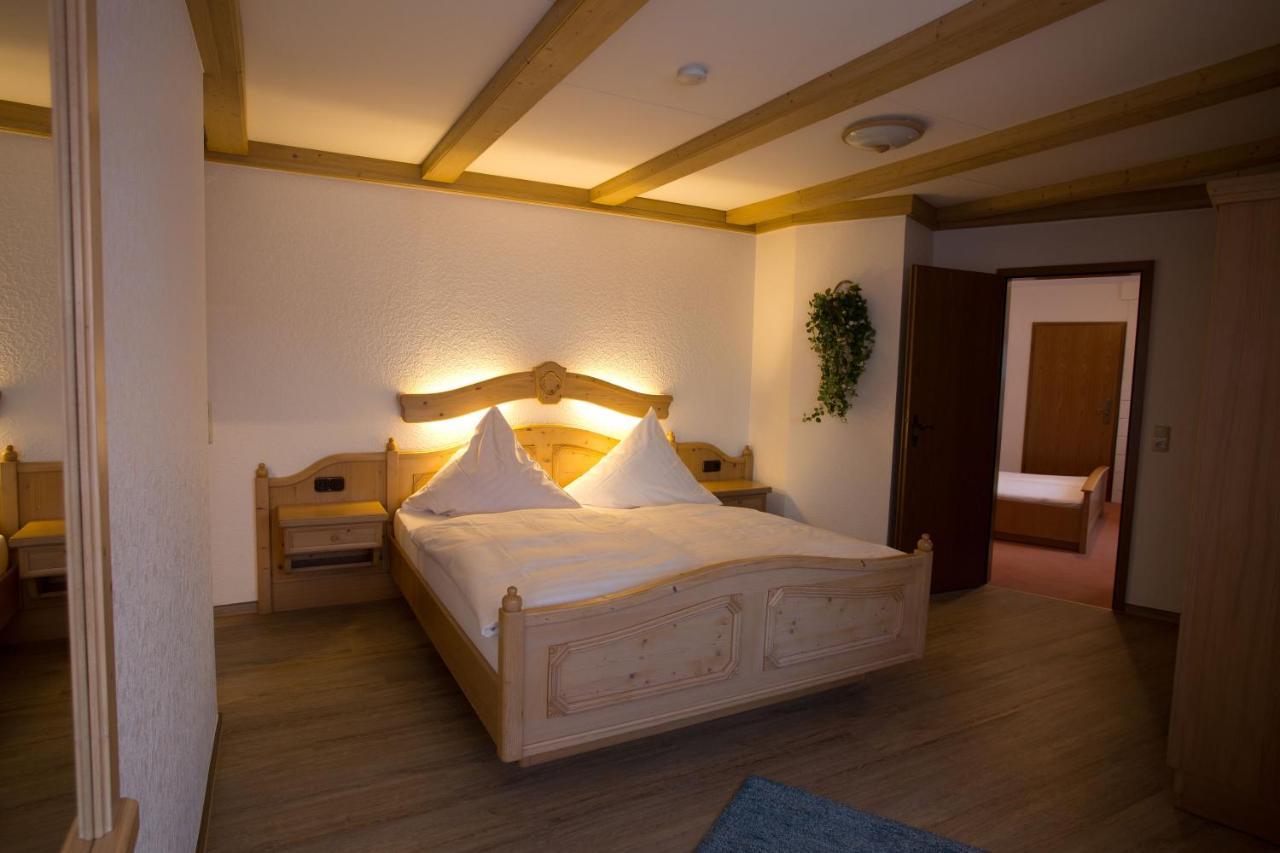 Landhotel Teuteberg باد آرولزن المظهر الخارجي الصورة
